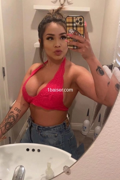 Jennifer-suceuse — Escort Tours (1)