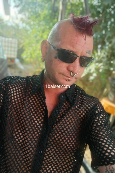 Escort boy très coquin 