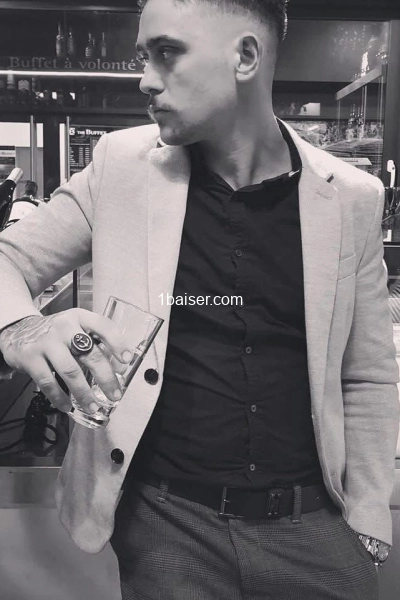 Boy 28 ans — Escort Venissieux (1)