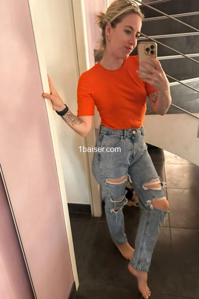 Naomie25 — Escort Avignon (1)