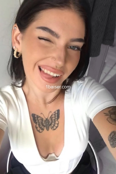 Shaly — Escort Brest (1)
