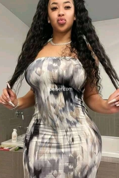 Floriane — Escort Annecy (1)