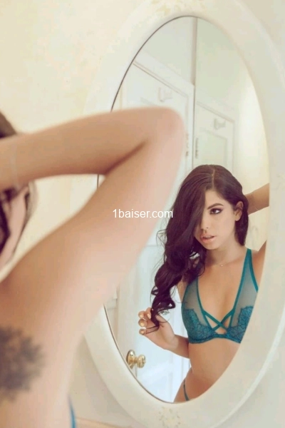 Chloe-Briana (1)