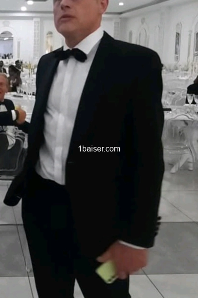 Mâle Alpha 50ans sensuel Tbm sapiosexuel 