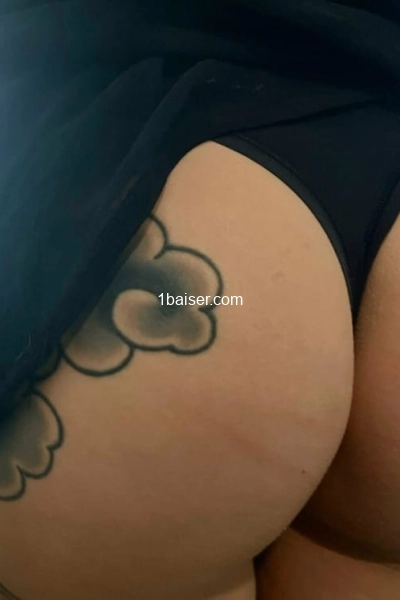 akaleoliv — Escort Aubervilliers (1)