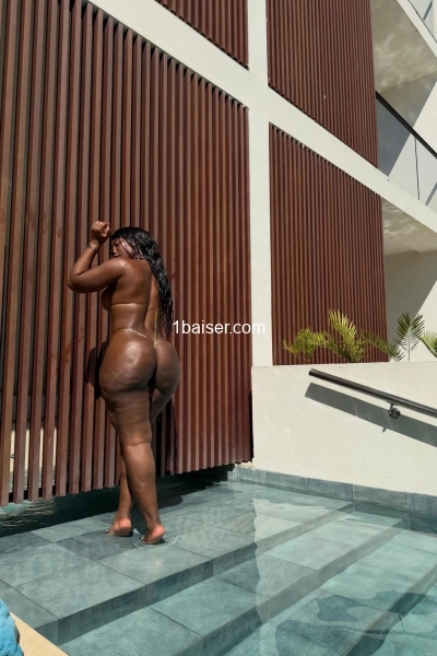 Belle black paris +33 6 71 36 48 87