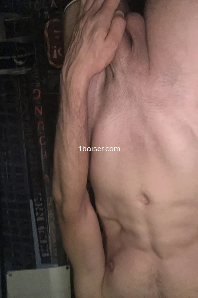 Jeune Homme 32 ans Bm — Escort Toulon (1)