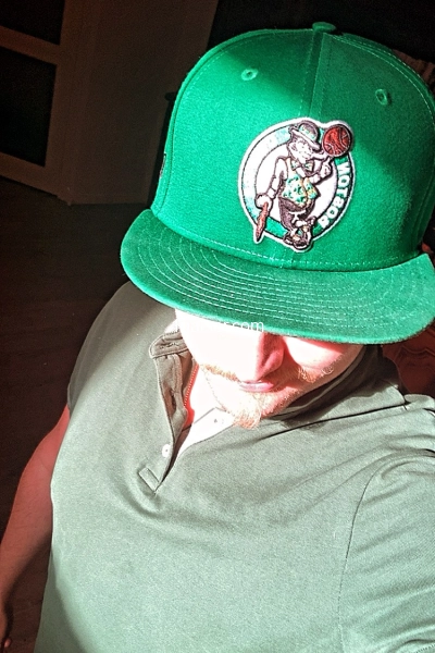 Escort masculin pour dames