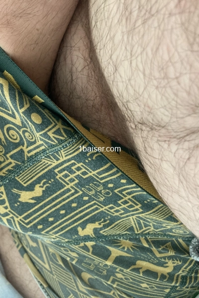 Escort masculin pour dames