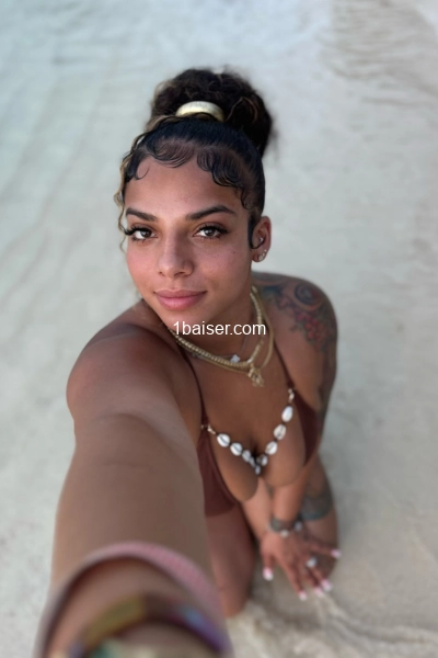 Marina rdv et sexcam