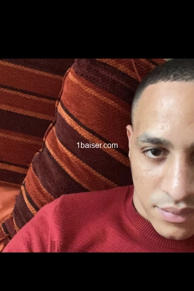 Enchanter moi c kevin et toi?