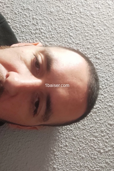 Escorte boy pour femme 