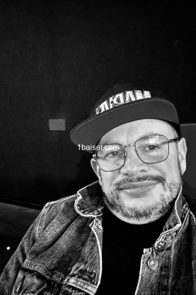 Jeune homme propose service d accompagnement 