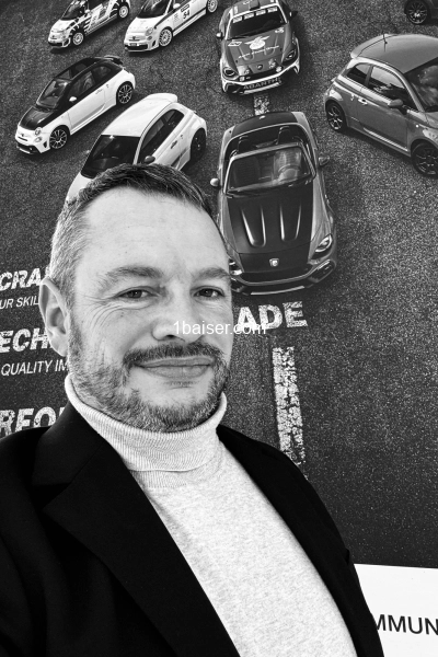 Jeune homme propose service d accompagnement 