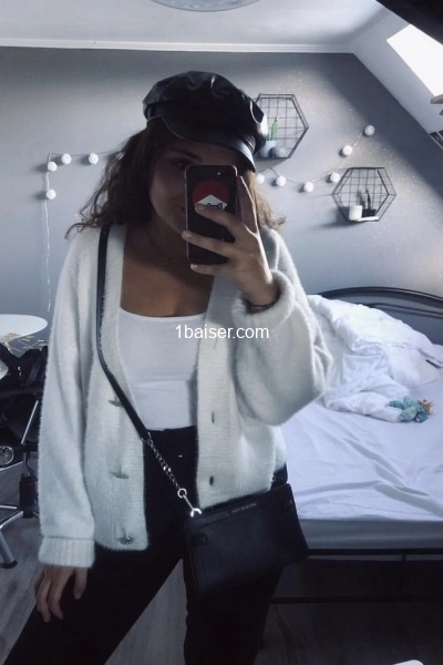 Roxanne — Escort Nantes (1)