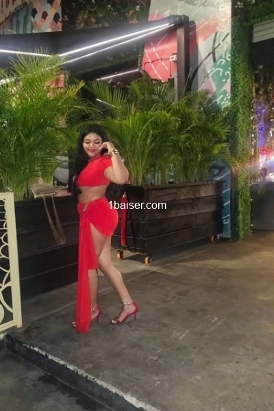 Disponible pour vos rencontres sans lendemain  — Escort Herault (1)