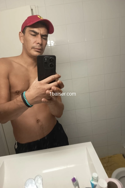 J'attends le mariage  — Escort Grasse (1)