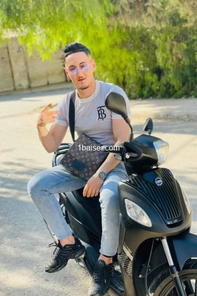 Yazid  — Escort Bordeaux (1)