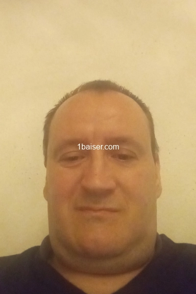 Oster — Escort Bas Rhin (1)