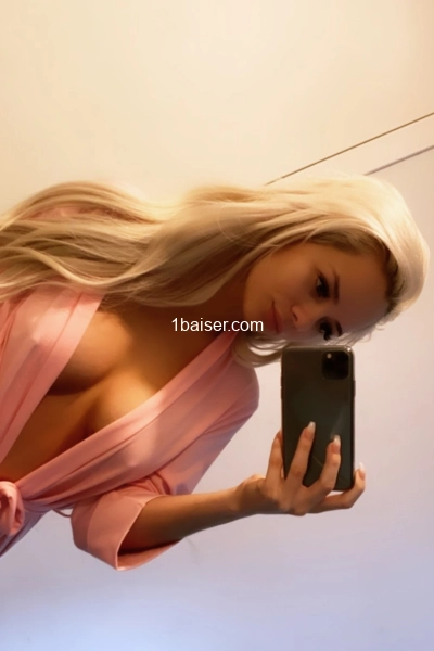 Dorcas — Escort Paris (1)