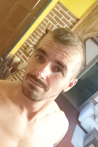 Jason  — Escort Pas de Calais (1)