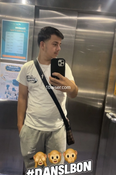 Dylan  — Escort Loir et Cher (1)