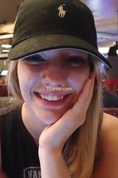 Kennajuliejames — Escort Lyon (1)