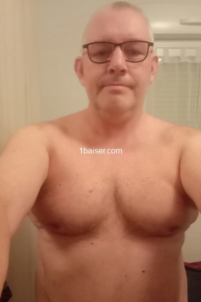 Dominant mature recherche sa soumise