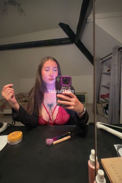 Cloé  — Escort Besançon (1)