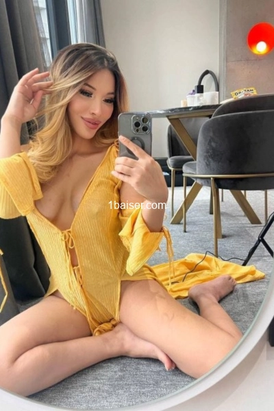 Leyla — Escort Paris (1)