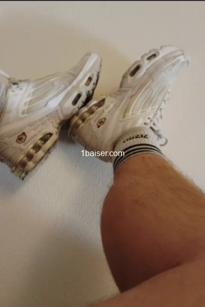 trans boy ftm pussyboy  — Escort in Paris, Trans (1/6)