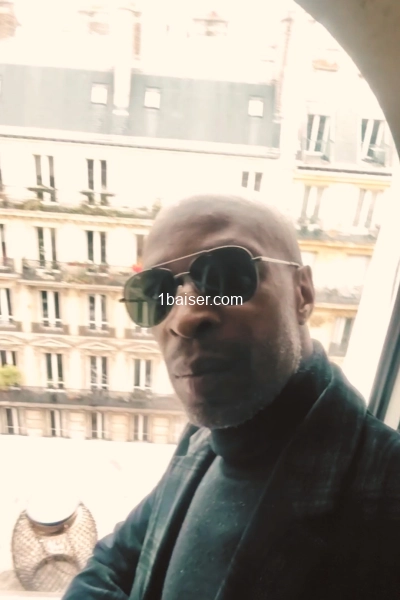 Dandy007 — Escort Paris (1)