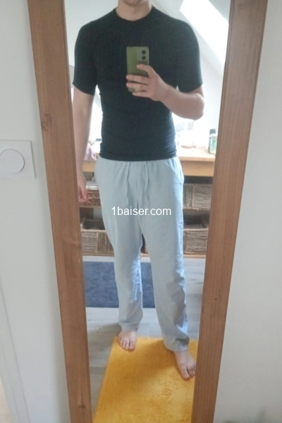 Cherche une femme plus âgée 