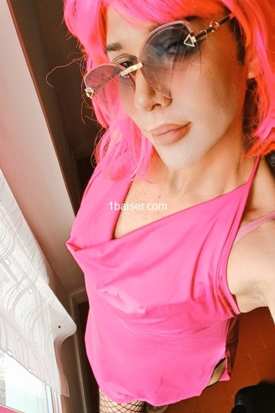 French sissy bottom creator 