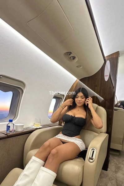 Ta copine espagnole et latina  trops chaude 