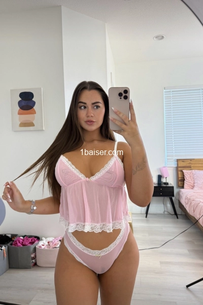 Ariane+33 7 57 83 60 96