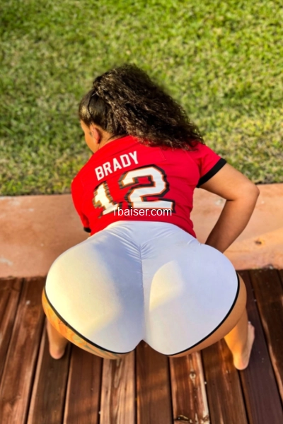 Leslie — Escort Gironde (1)