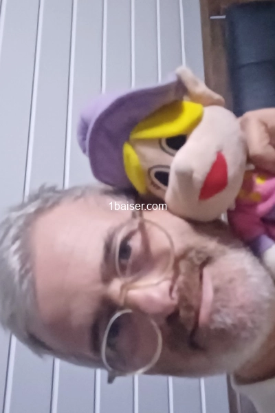 Être accompagné pour sortir en boîte  — Escort Pas de Calais (1)
