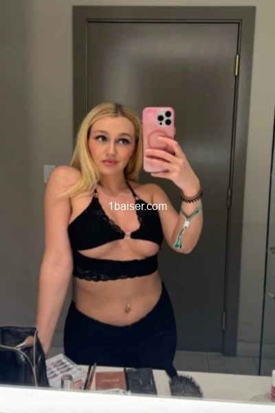 Belle laurence — Escort Ajaccio (1)