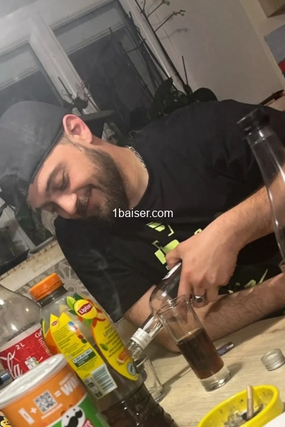 Cherche dominatrice sur Ploërmel 