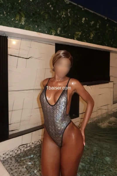 LovebyClara — Escort Choisy le Roi