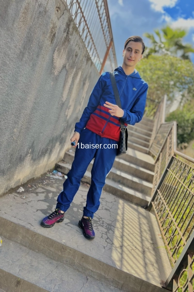 Actif domi  — Escort Gard (1)