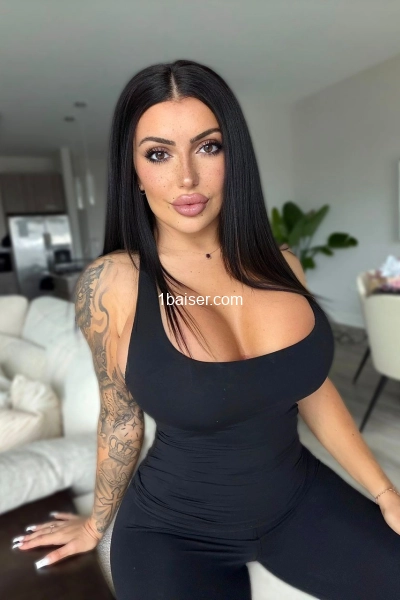 Mia s'occupe de vous