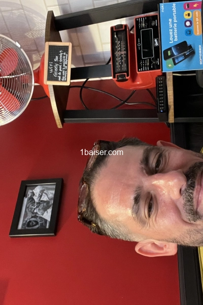 Rencontre sexuel — Escort Marseille (1)