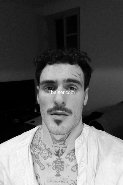 Brésilien chaud versa 