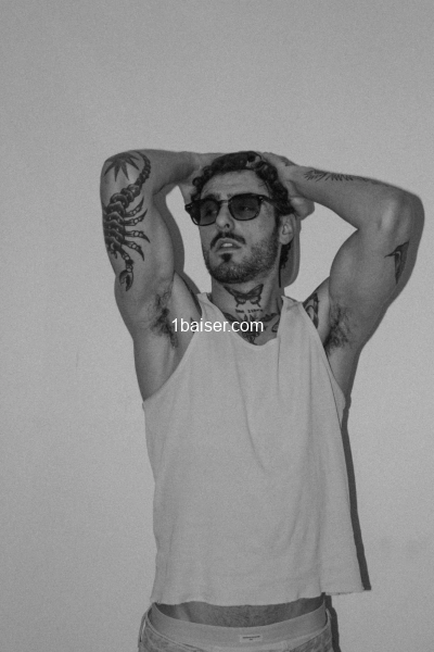 Brésilien chaud versa 