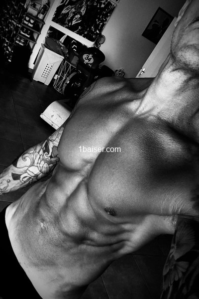 Accompagnateur pour femmes .