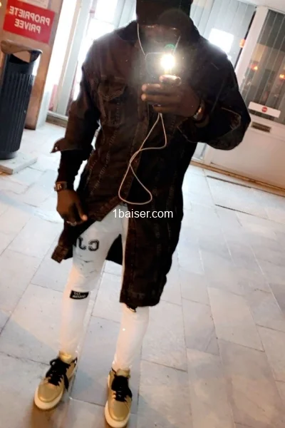 Escort in Bordeaux : Ben33, Male (2/3)