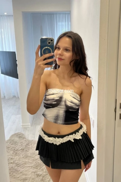 Mariella — Escort Avignon (1)