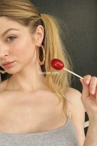 Maeve — Escort Lille (1)